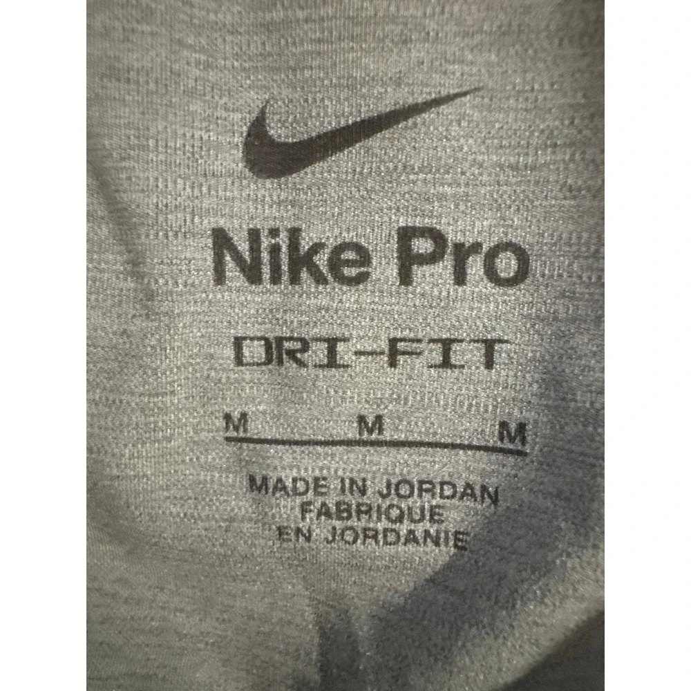 Nike women pro